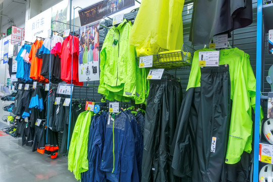 體育用品與運動品牌店 連接健康生活與潮流風尚的橋梁